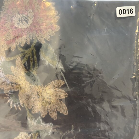 Black Velvet Button-Up Shirt With Floral Embroidery By Paparazzi Size Large - Picture 14 of 14